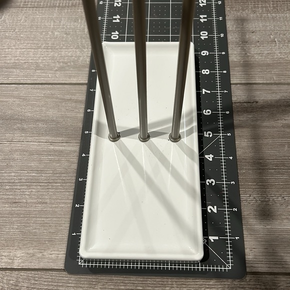 Umbra Trigem Hanging Jewelry Organizer Tiered Tabletop Display - Picture 5 of 8